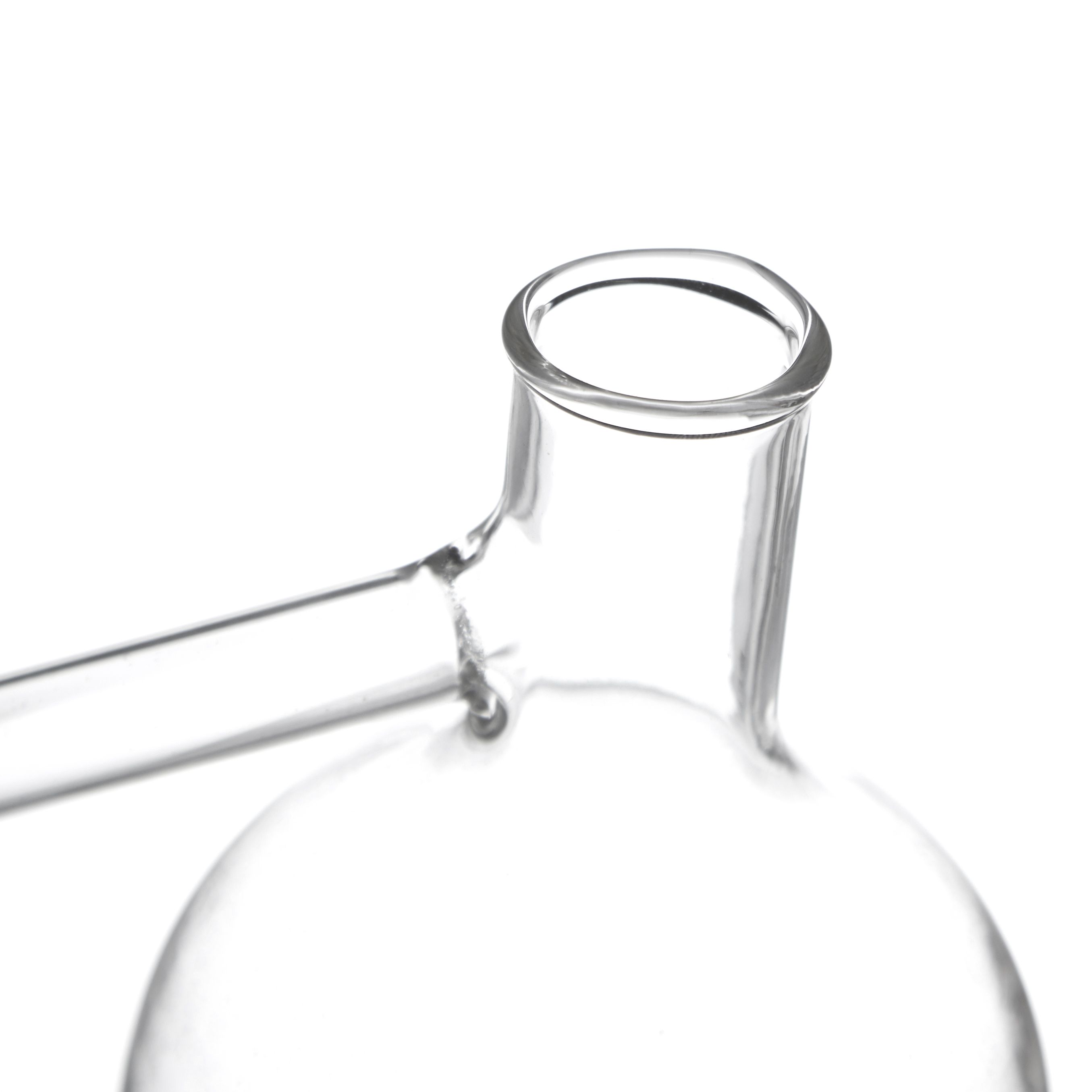MATRAZ DE DESTILACIÓN CHURCH DE 300ml. PYREX