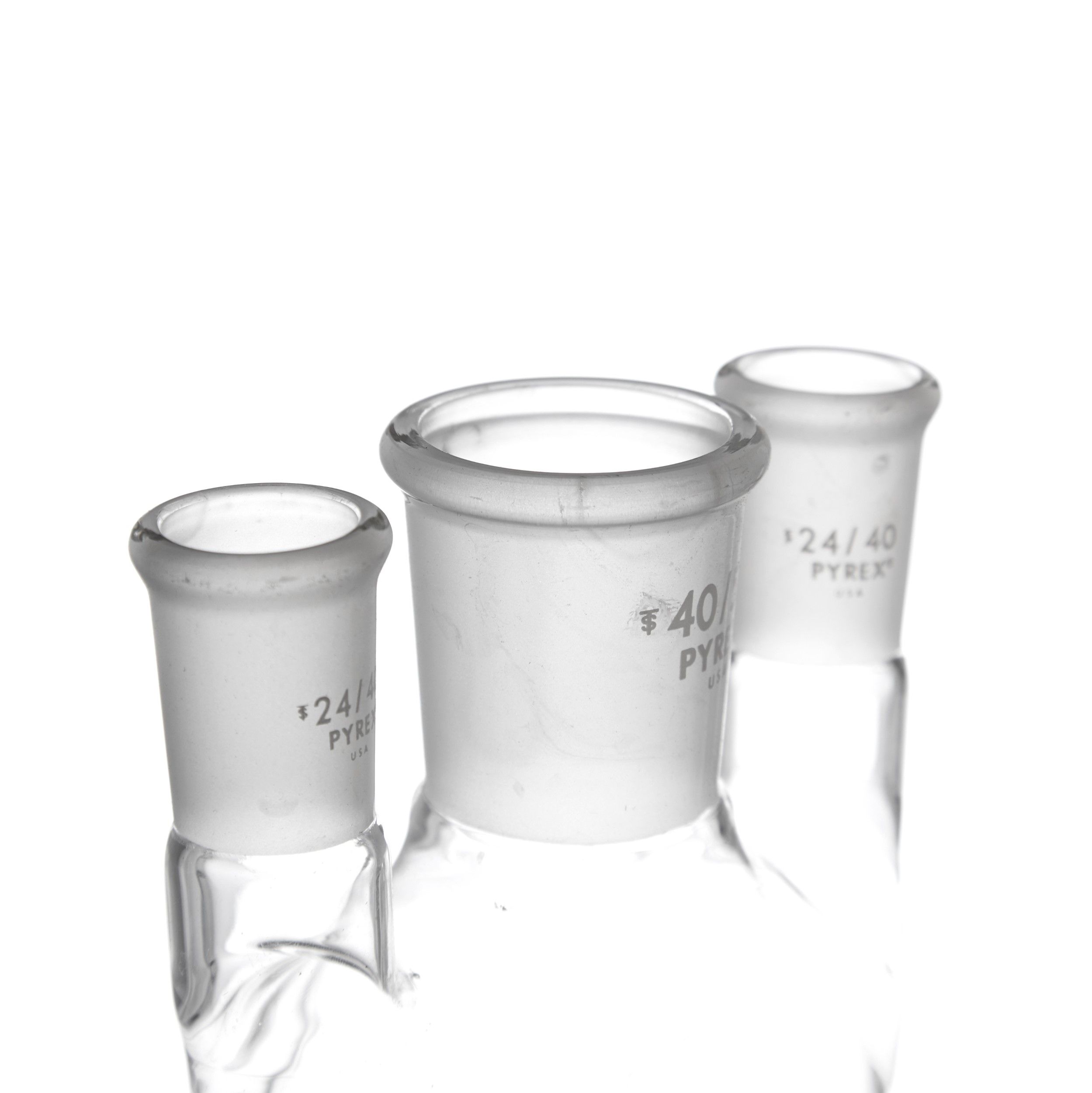 MATRAZ DE DESTILACIÓN DE 250ml CON TRES BOCAS VERTICALES. PYREX