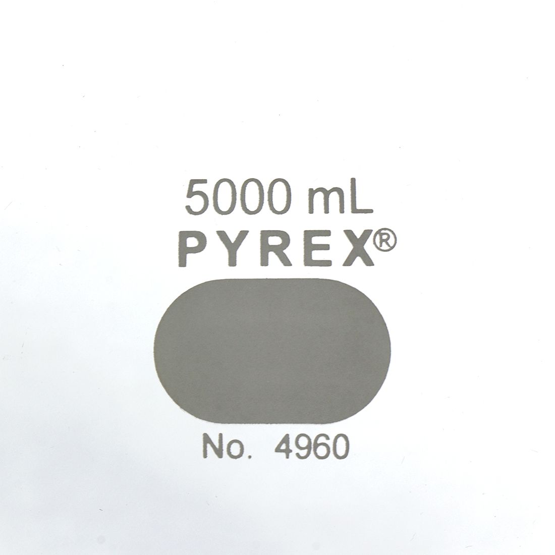 MATRAZ DE DESTILACIÓN DE 5L CON TRES BOCAS VERTICALES. PYREX