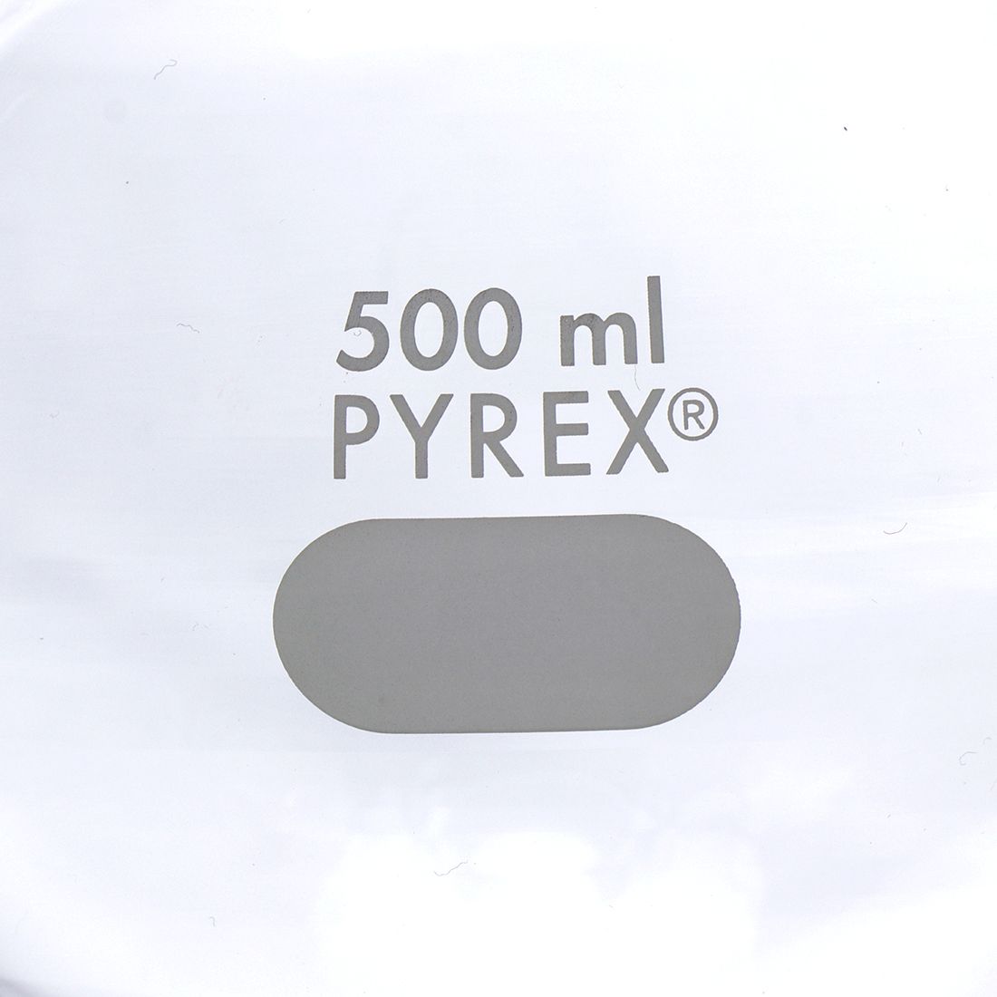 MATRAZ DE DESTILACIÓN DE 500ml CON TRES BOCAS EN ÁNGULO. PYREX