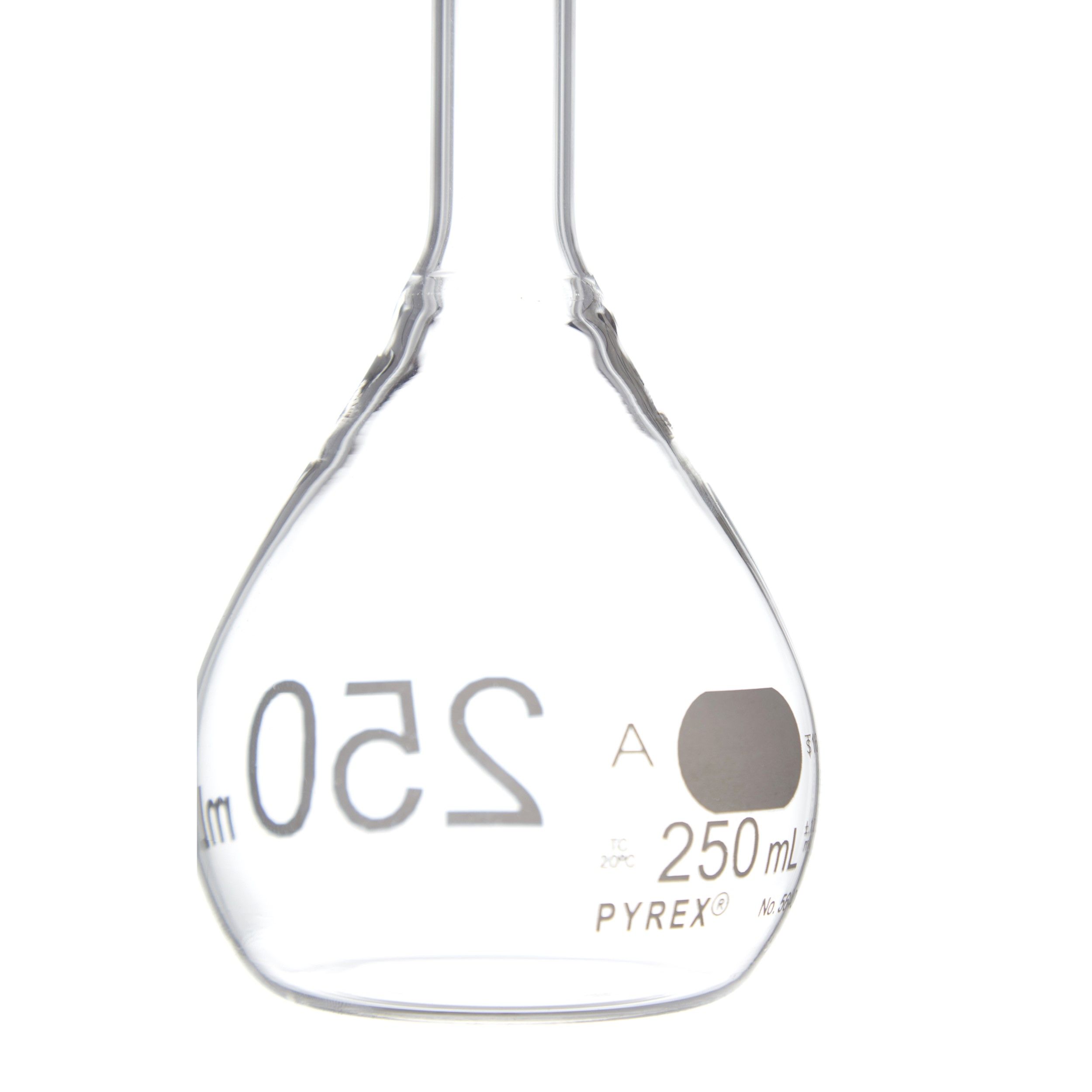 MATRAZ VOLUMÉTRICO DE 250ml CLASE A ASTM. PYREX