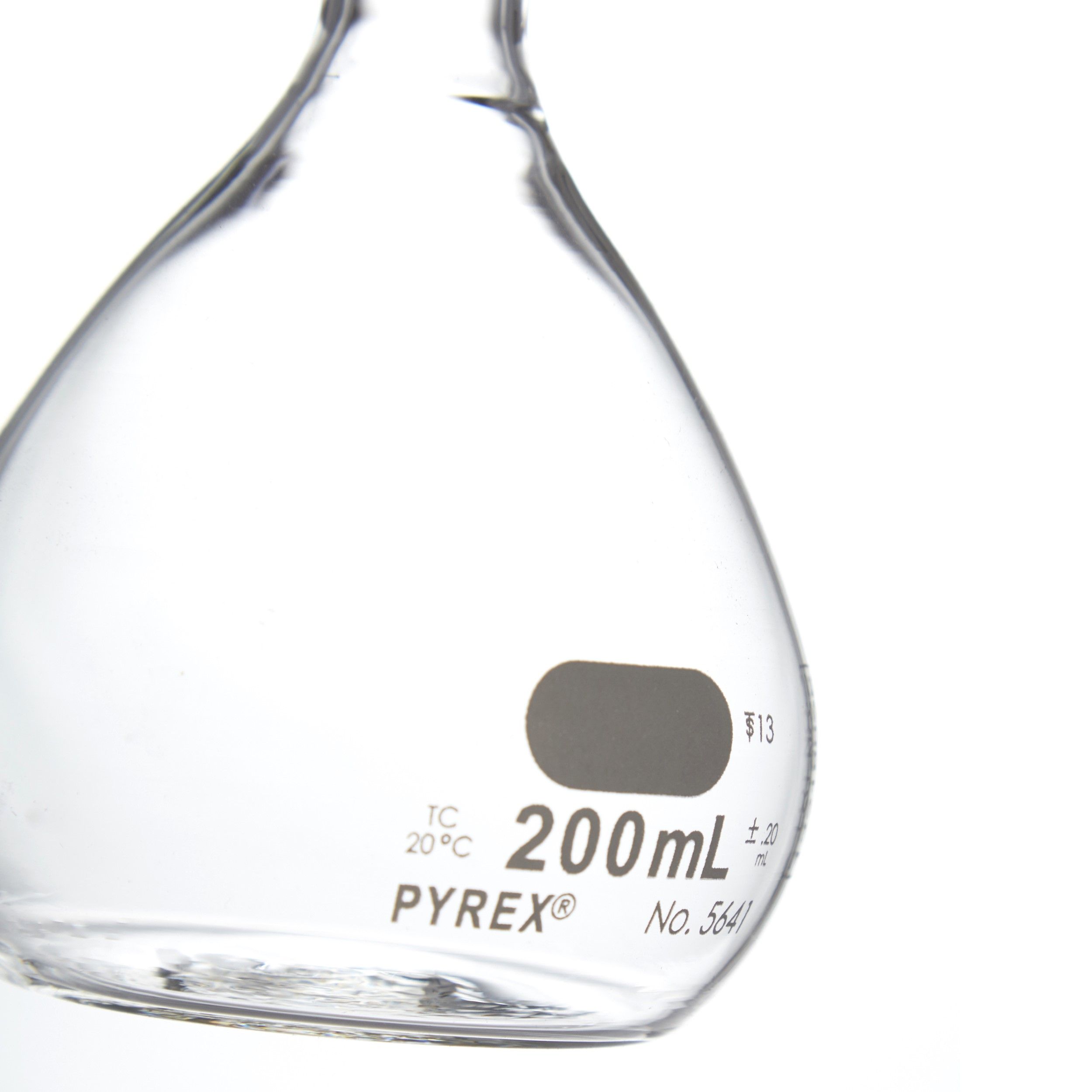 MATRAZ VOLUMÉTRICO DE 200ml CLASE B ASTM. PYREX