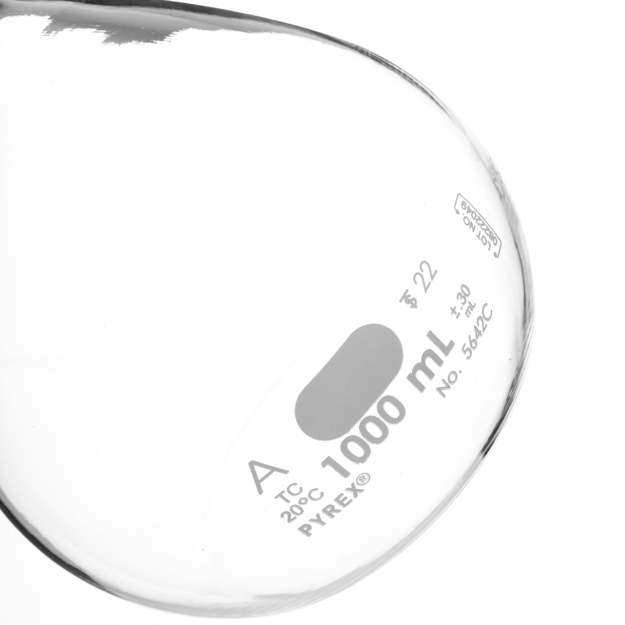 MATRAZ VOLUMÉTRICO DE 1L CLASE A ASTM. TAPÓN DE PLÁSTICO. PYREX