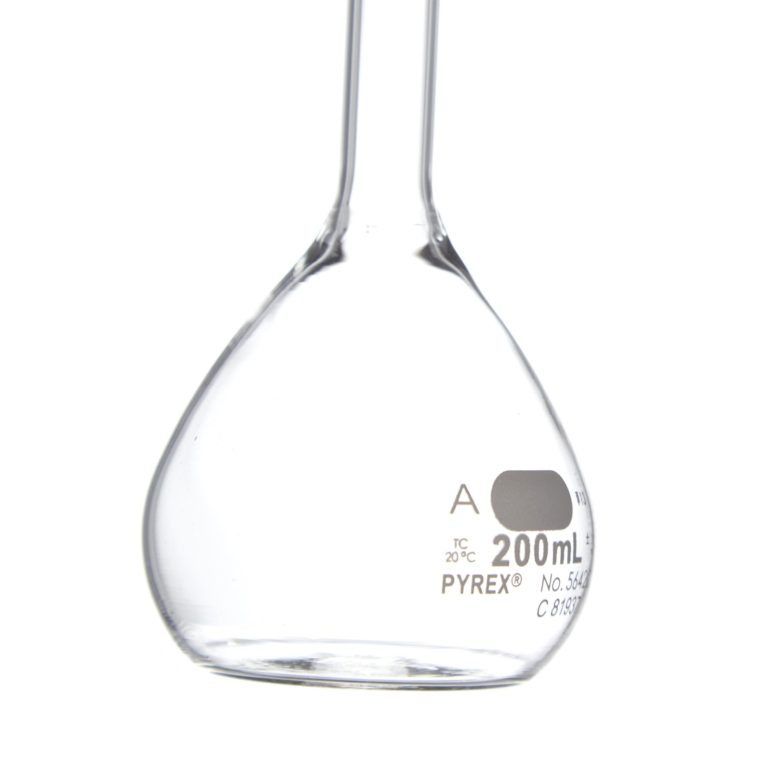 MATRAZ VOLUMÉTRICO DE 200ml CLASE A ASTM. TAPÓN DE PLÁSTICO. PYREX