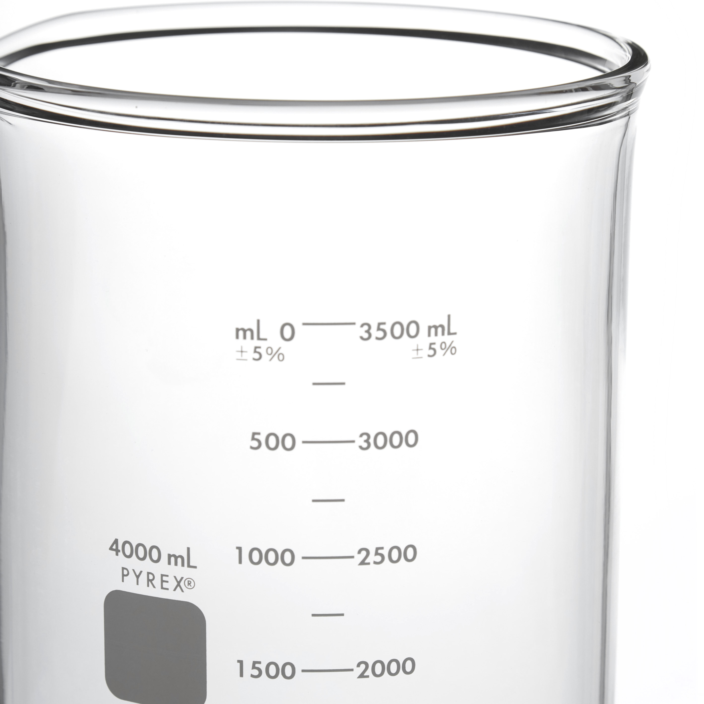 VASO DE PRECIPITADO DE 4L DE USO RUDO. PYREX