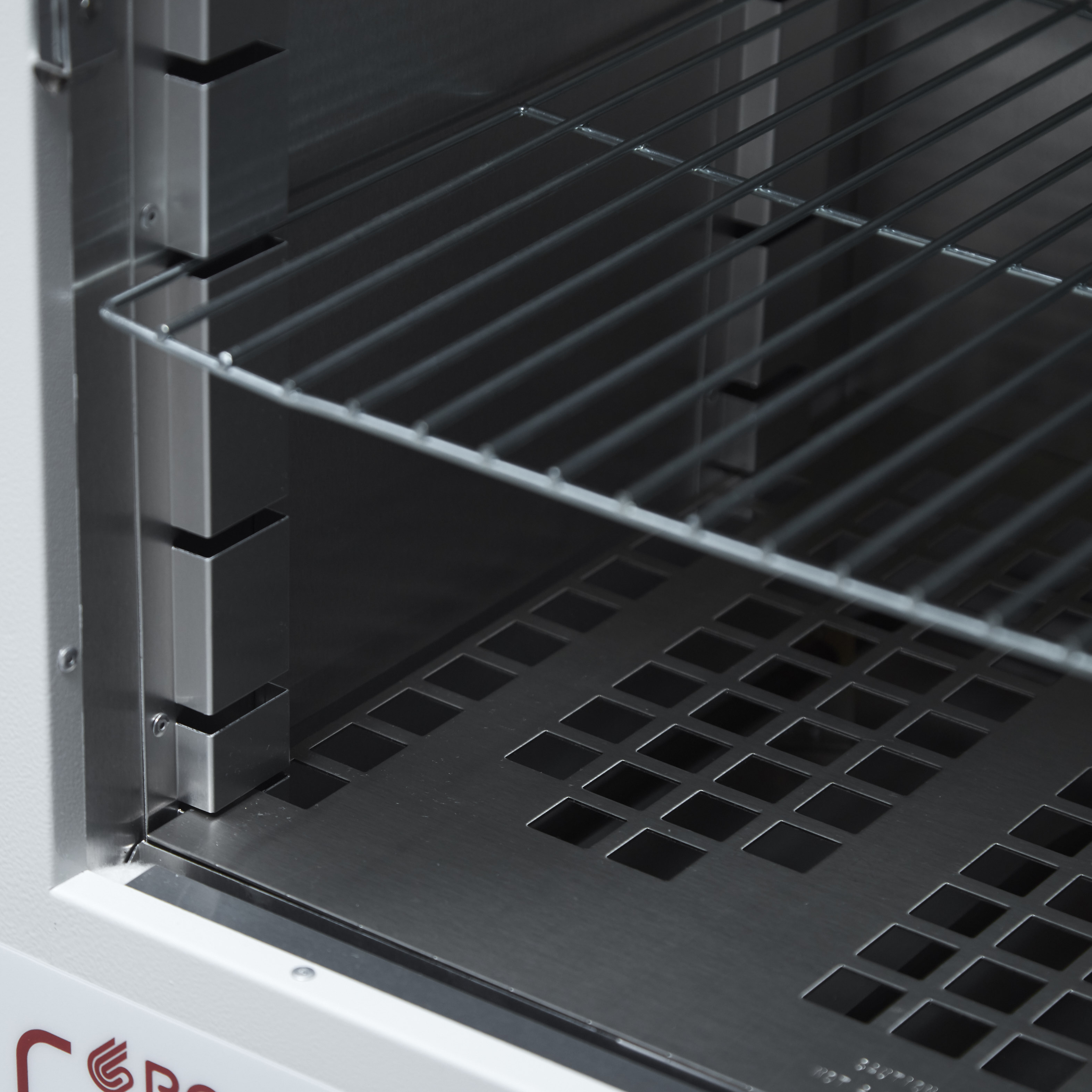 HORNO DE CONVECCIÓN POR GRAVEDAD DE 76.3l. BOEKEL