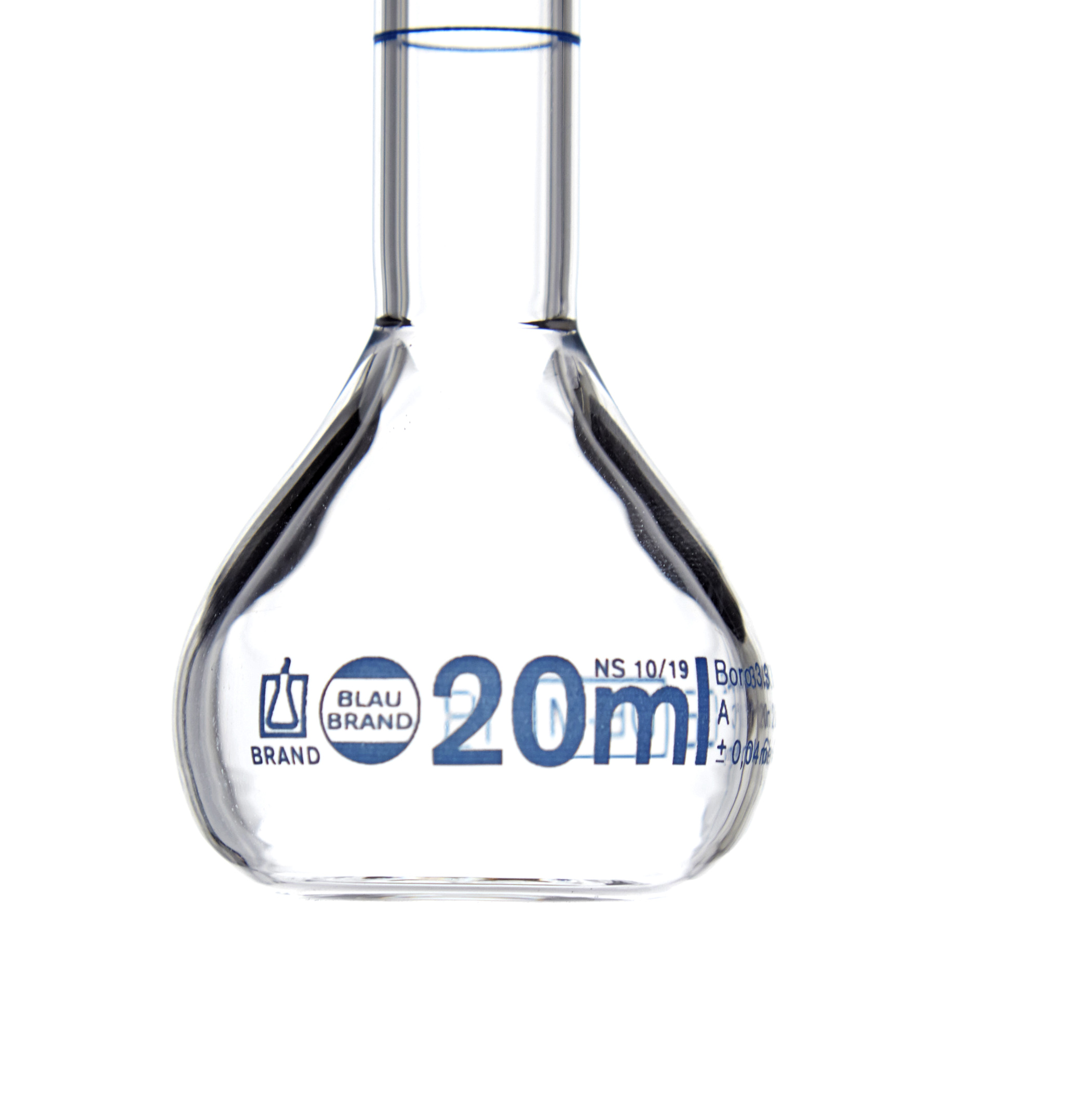 MATRAZ VOLUMÉTRICO DE 20ml CLASE A DIN. TAPÓN DE PLÁSTICO. BRAND