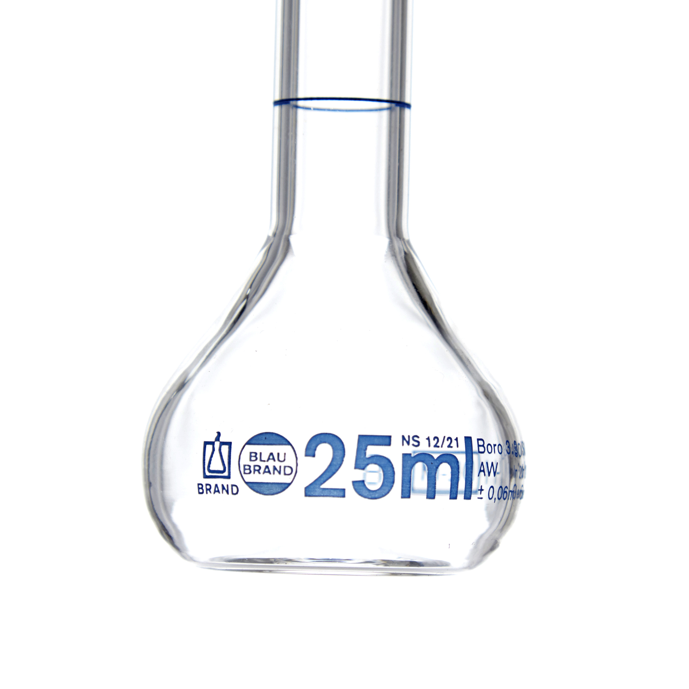 MATRAZ VOLUMÉTRICO DE 25ml CLASE A DIN. CUELLO ANCHO. TAPÓN DE PLÁSTICO. BRAND