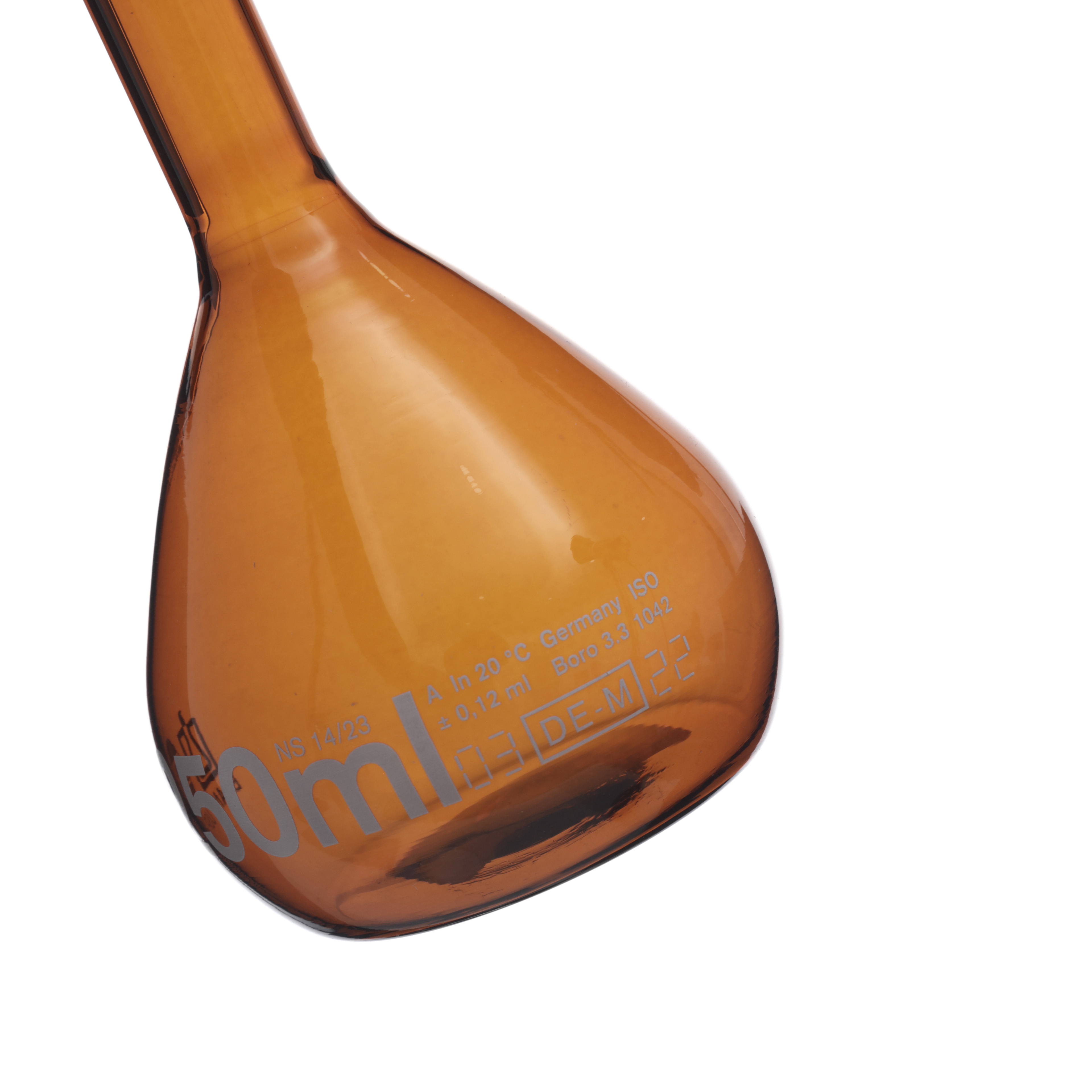 MATRAZ VOLUMÉTRICO DE 250ml USP ACTÍNICO. TAPÓN DE PLÁSTICO. BRAND