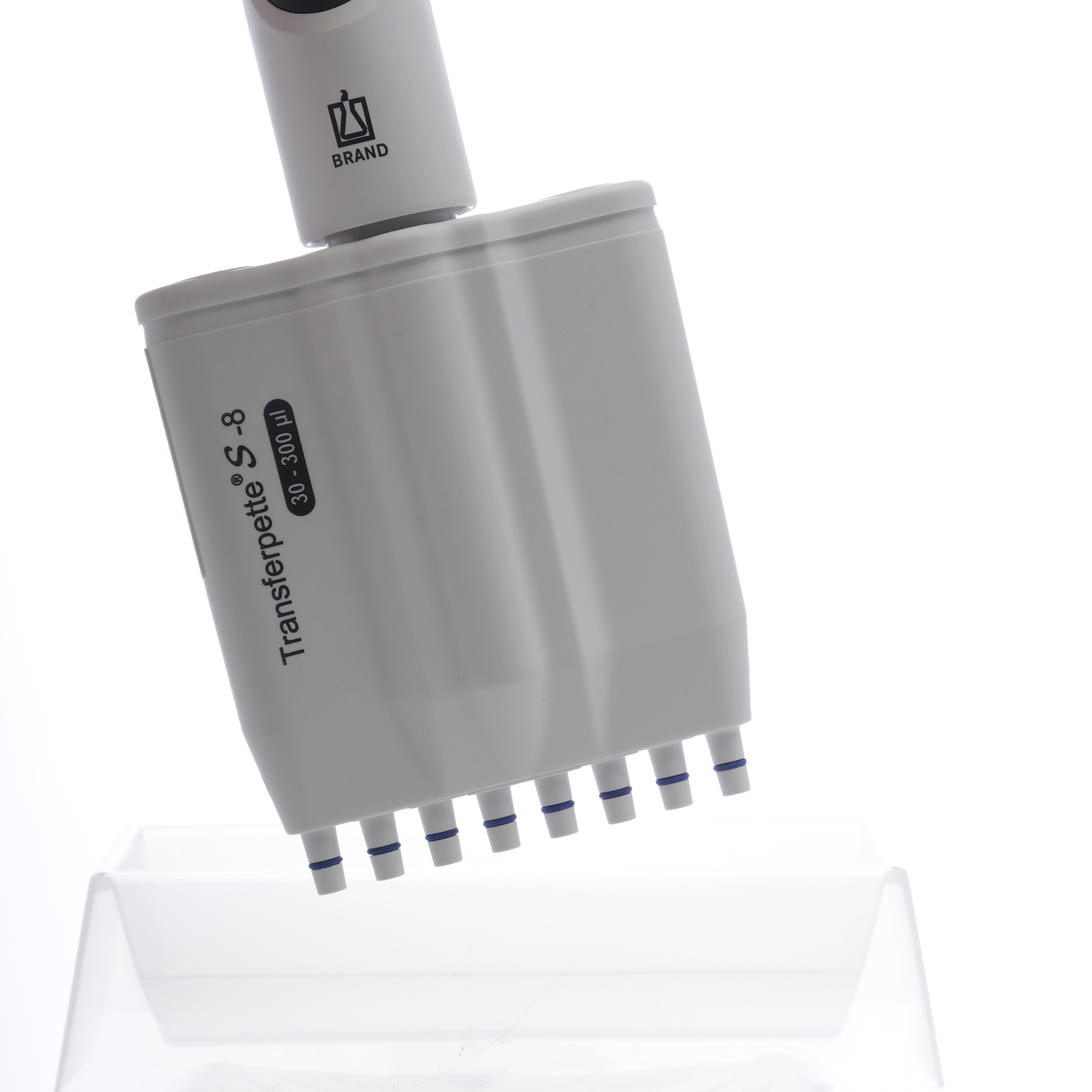 MICROPIPETA DE 30 A 300μL 8 CANALES. VOLUMEN VARIABLE. BRAND