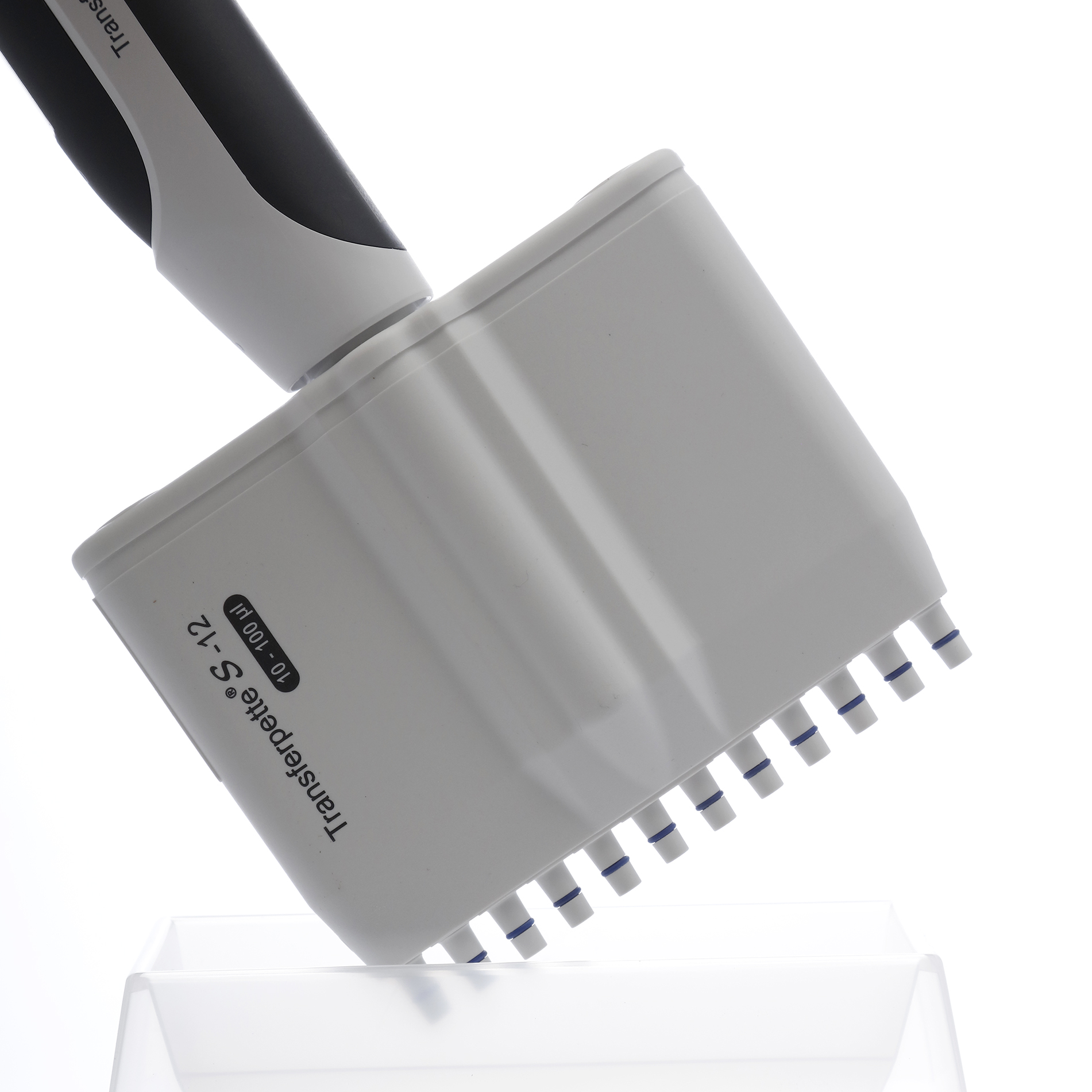 MICROPIPETA DE 10 A 100μL 12 CANALES. VOLUMEN VARIABLE. BRAND