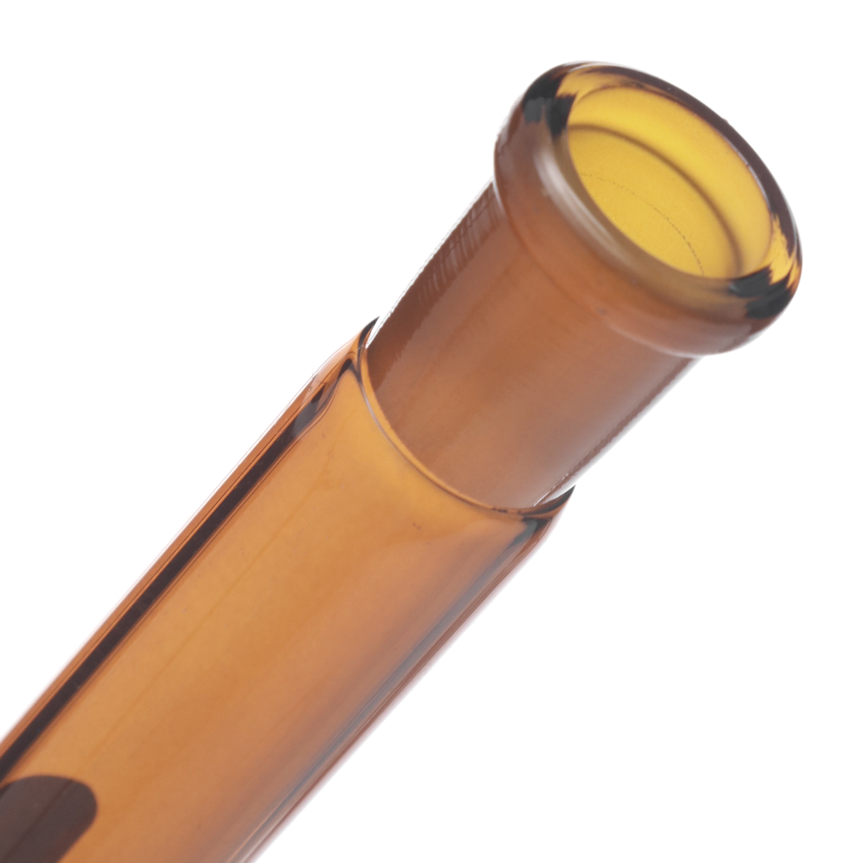 MATRAZ VOLUMÉTRICO DE 200ml CLASE A DIN ACTÍNICO. TAPÓN DE PLÁSTICO. KAVALIER