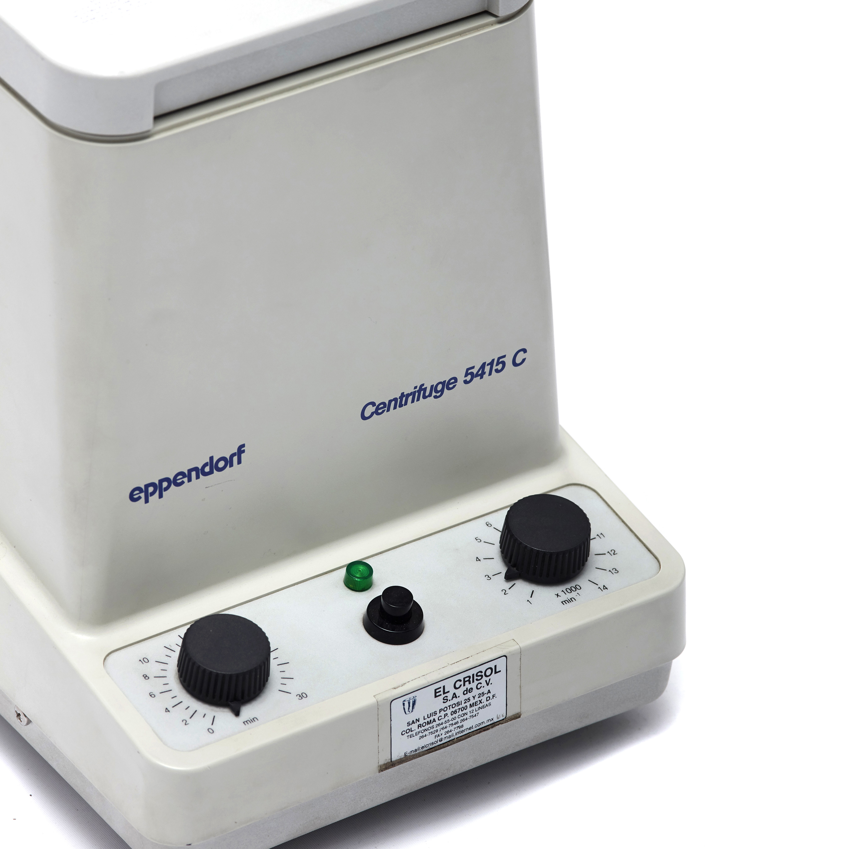 CENTRÍFUGA PARA 18 MICROTUBOS DE 1.5/2ml. EPPENDORF