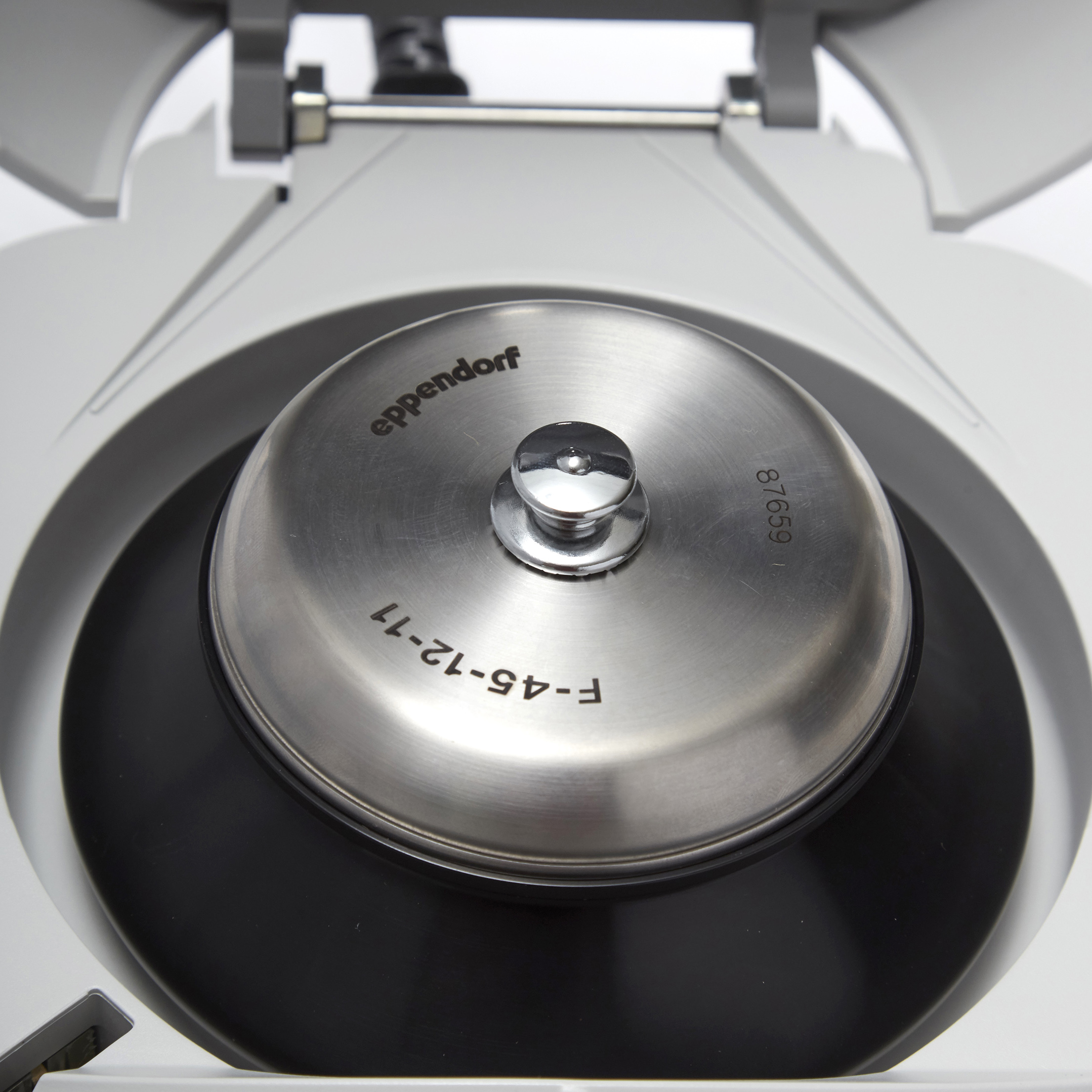 MICROCENTRÍFUGA PARA 12 MICROTUBOS DE 1.5/2ml. EPPENDORF