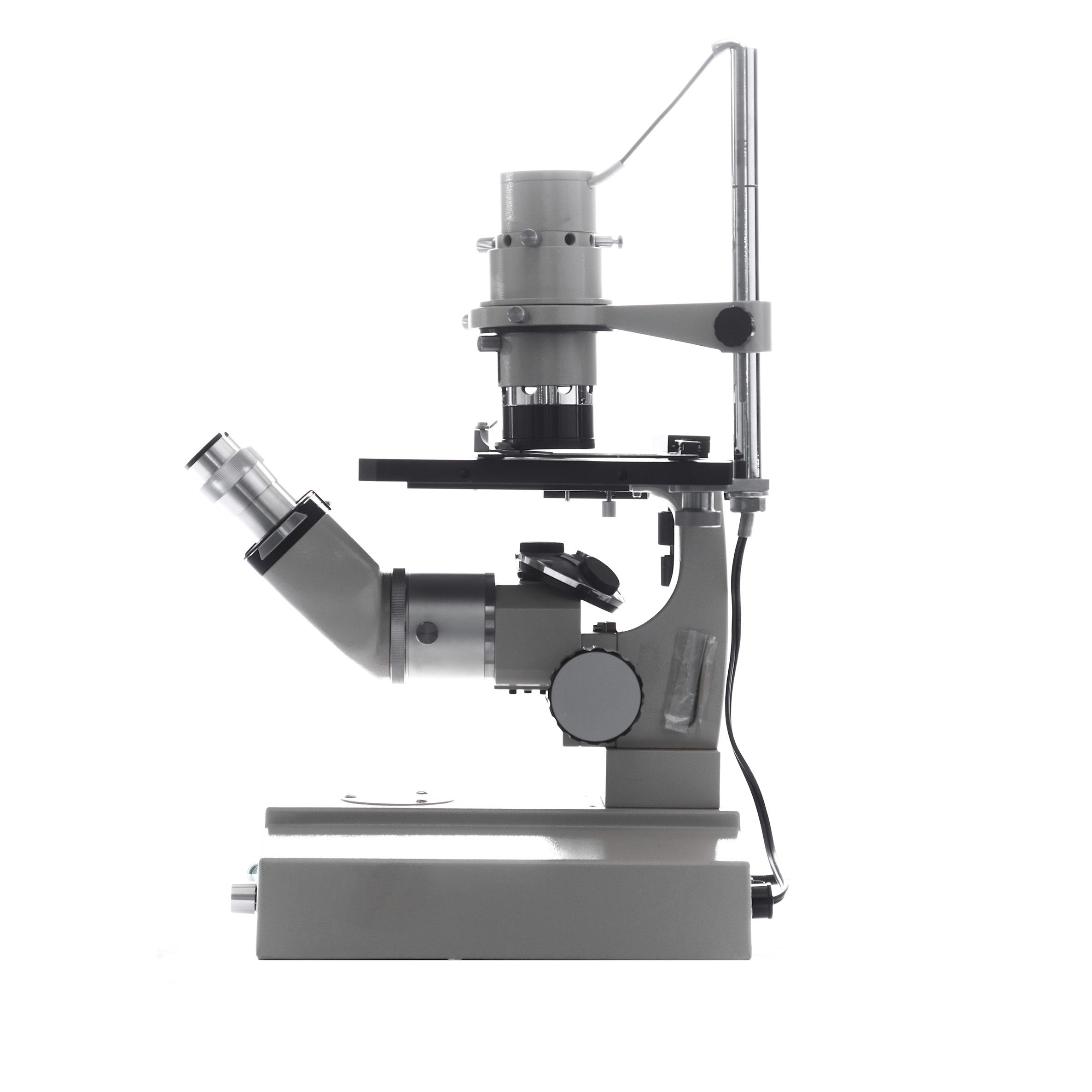 MICROSCOPIO TRINOCULAR PARA CAMPO OSCURO. EUROMEX