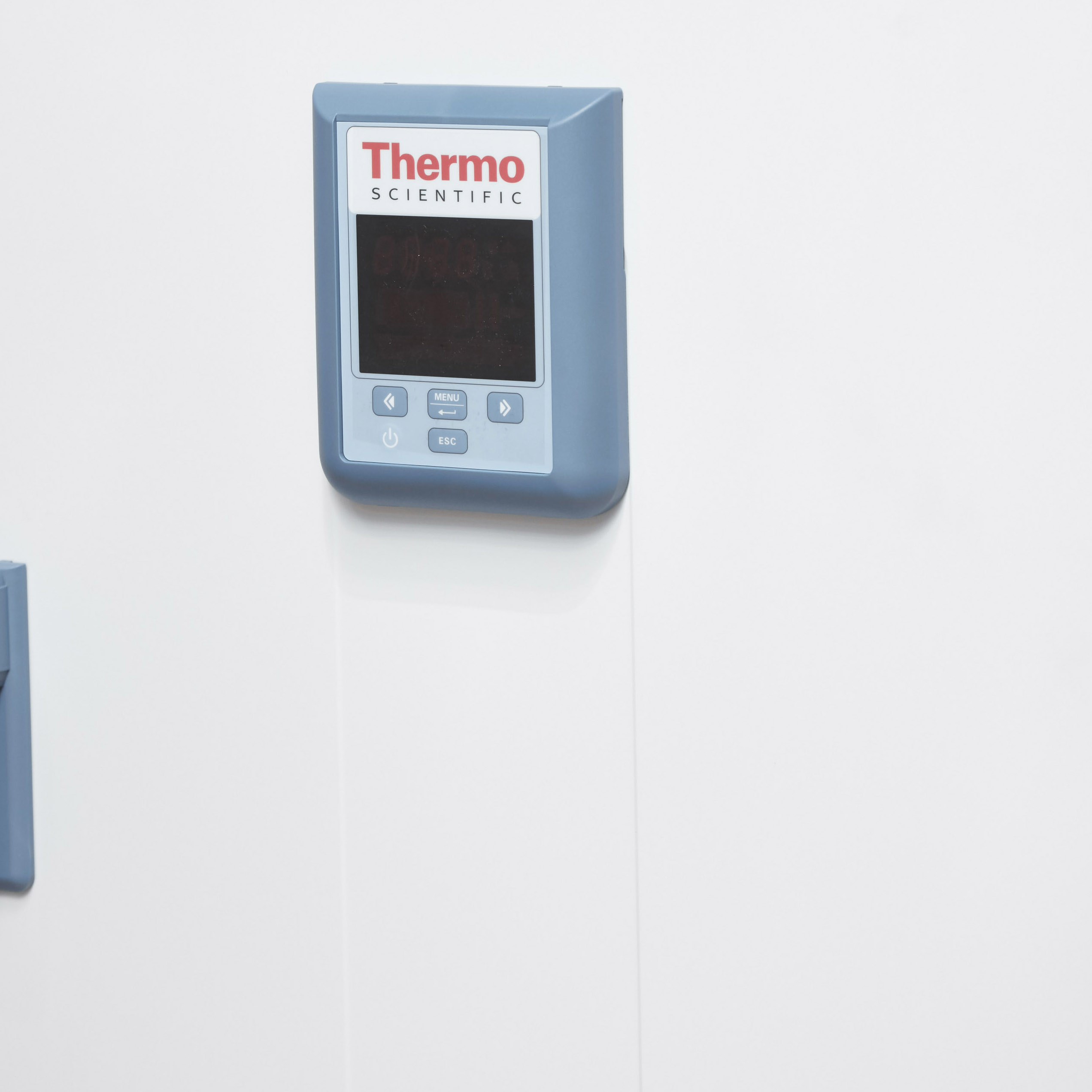 INCUBADORA DIGITAL DE SEGURIDAD AVANZADA DE 104l. THERMO SCIENTIFIC