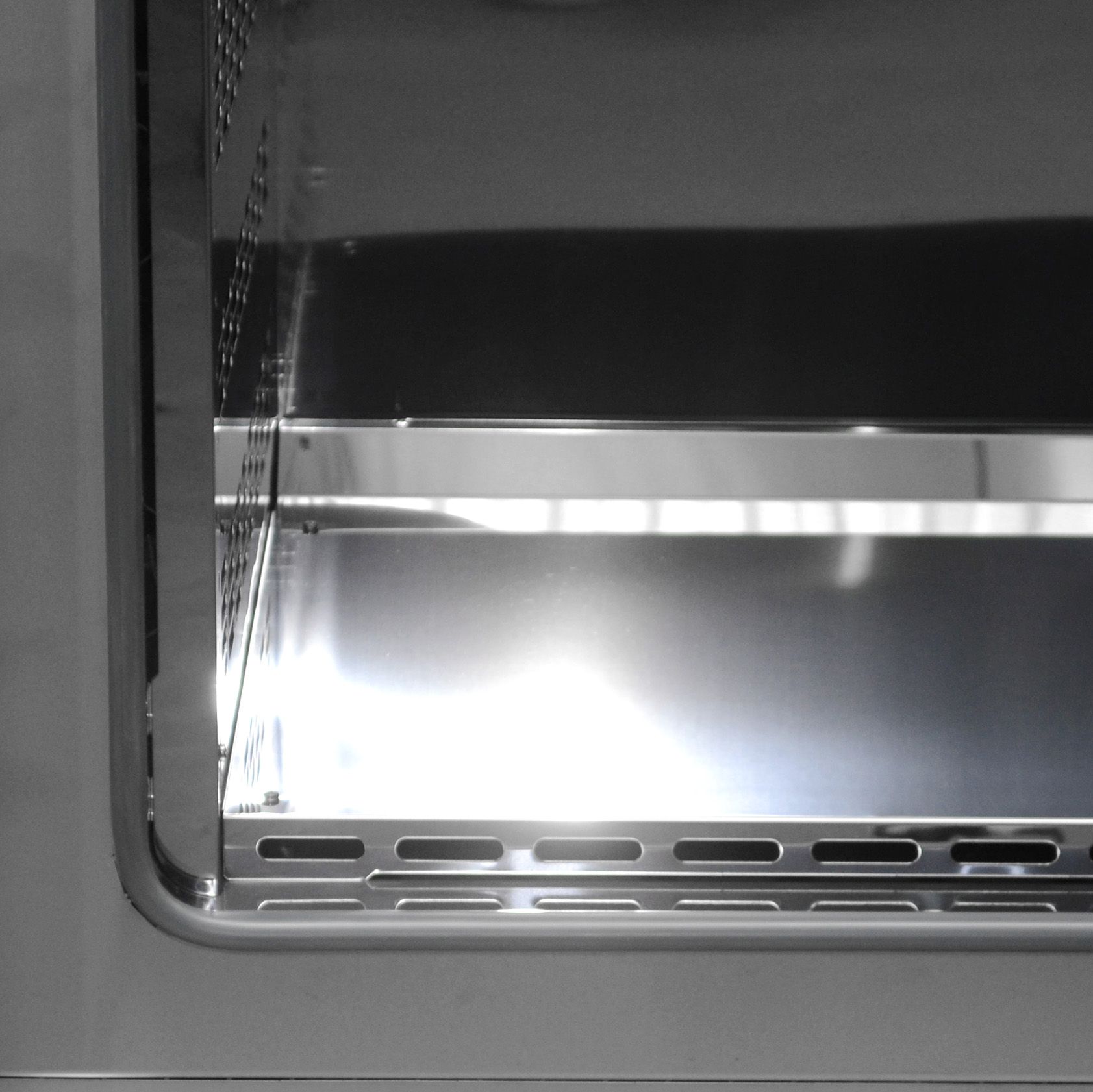 HORNO DE CONVECCION GRAV. DE 775 l DE 130X100X59 cm.
