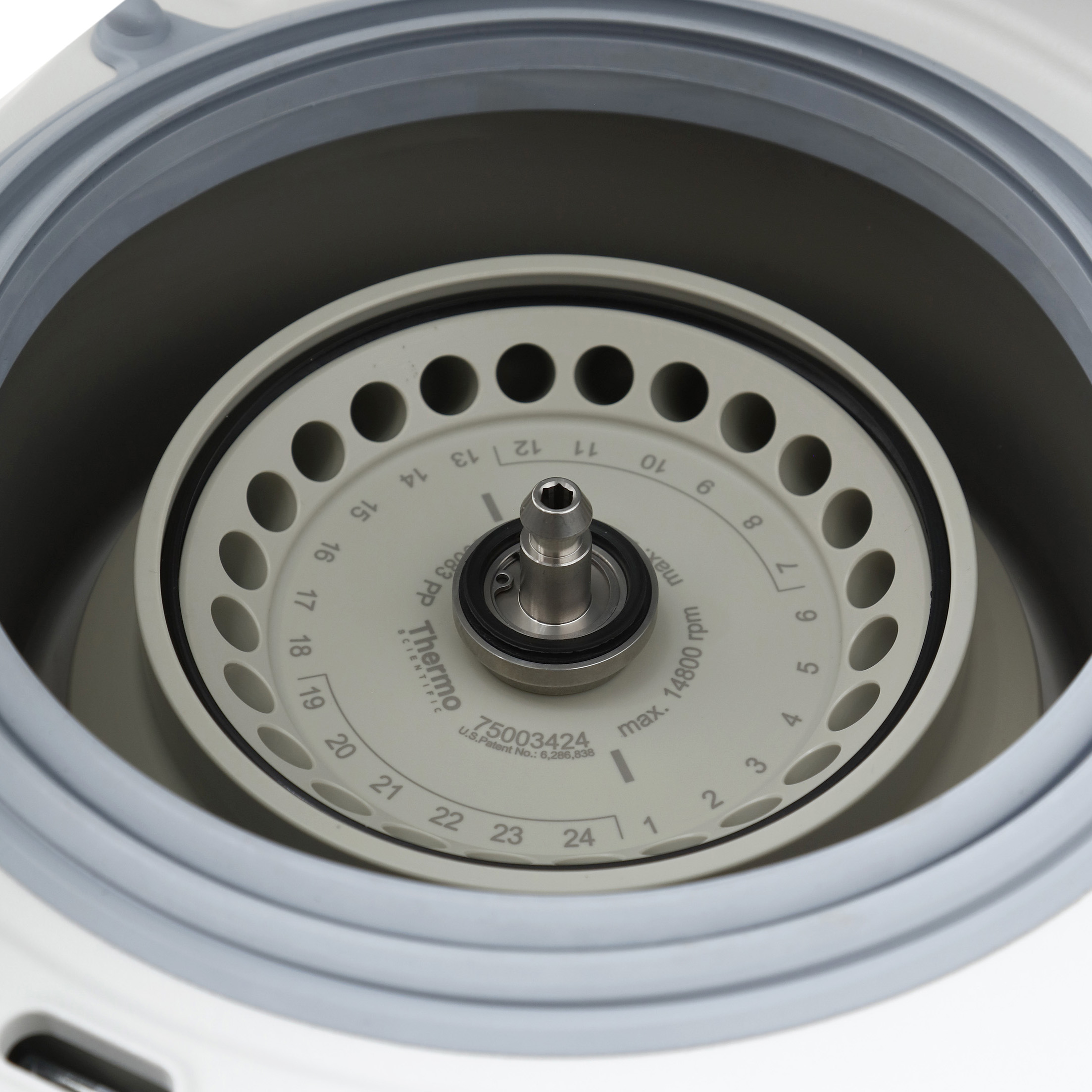 MICROCENTRIFUGA REFRIGERADA PARA 24 MICROTUBOS DE 1.5/2 ml. 14,800RPm. THERMO SCIENTIFIC