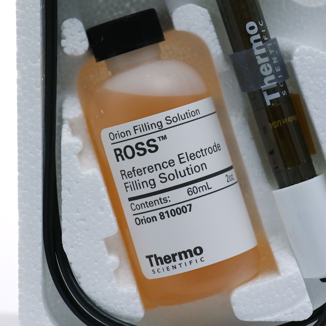 ELECTRODO ROSS COMBINADO PARA PH CON CUERPO DE VIDRIO Y ENTRADA BNC. THERMO SCIENTIFIC