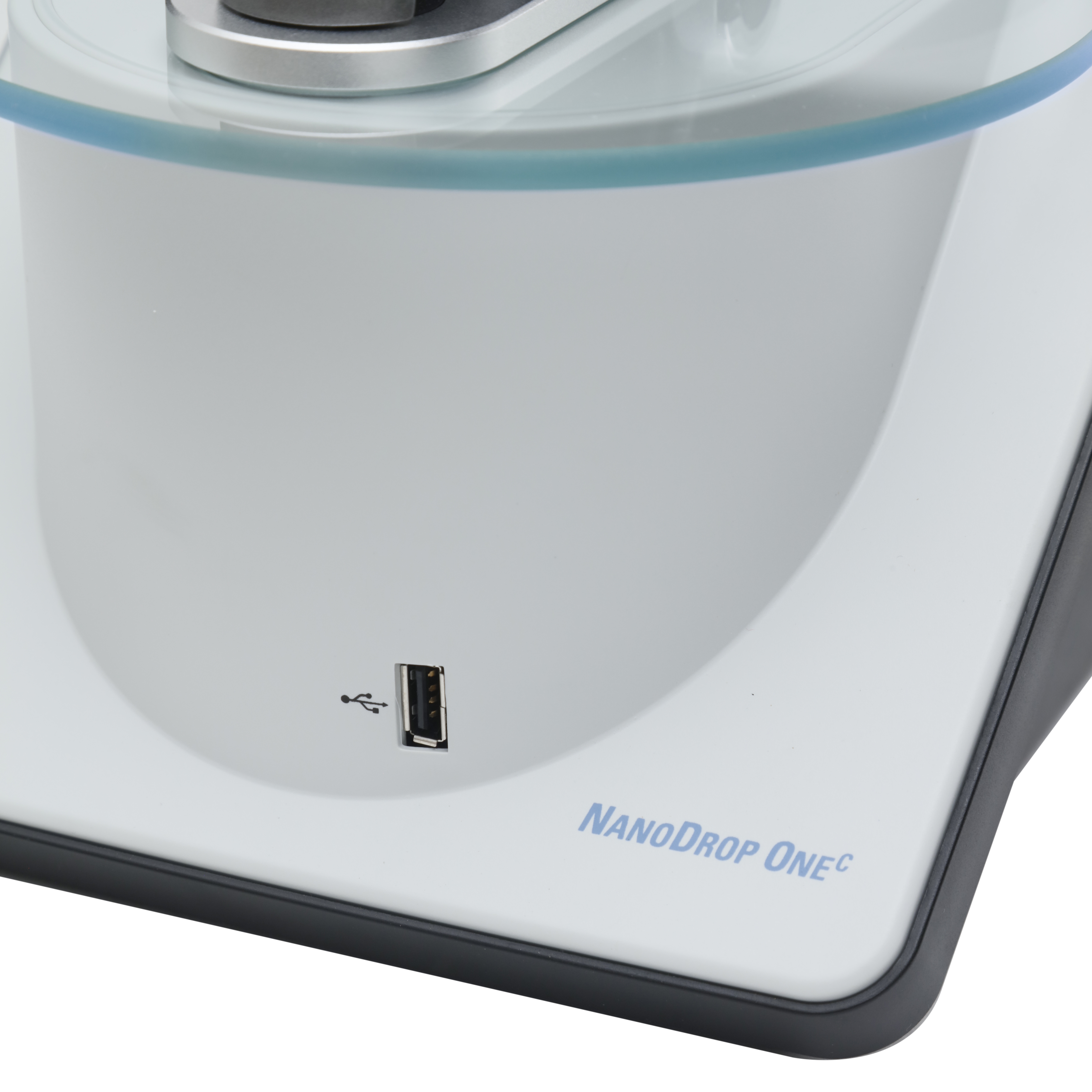 ESPECTROFOTÓMETRO NANODROP UV/VIS CON CELDA Y PANTALLA TÁCTIl. THERMO SCIENTIFIC