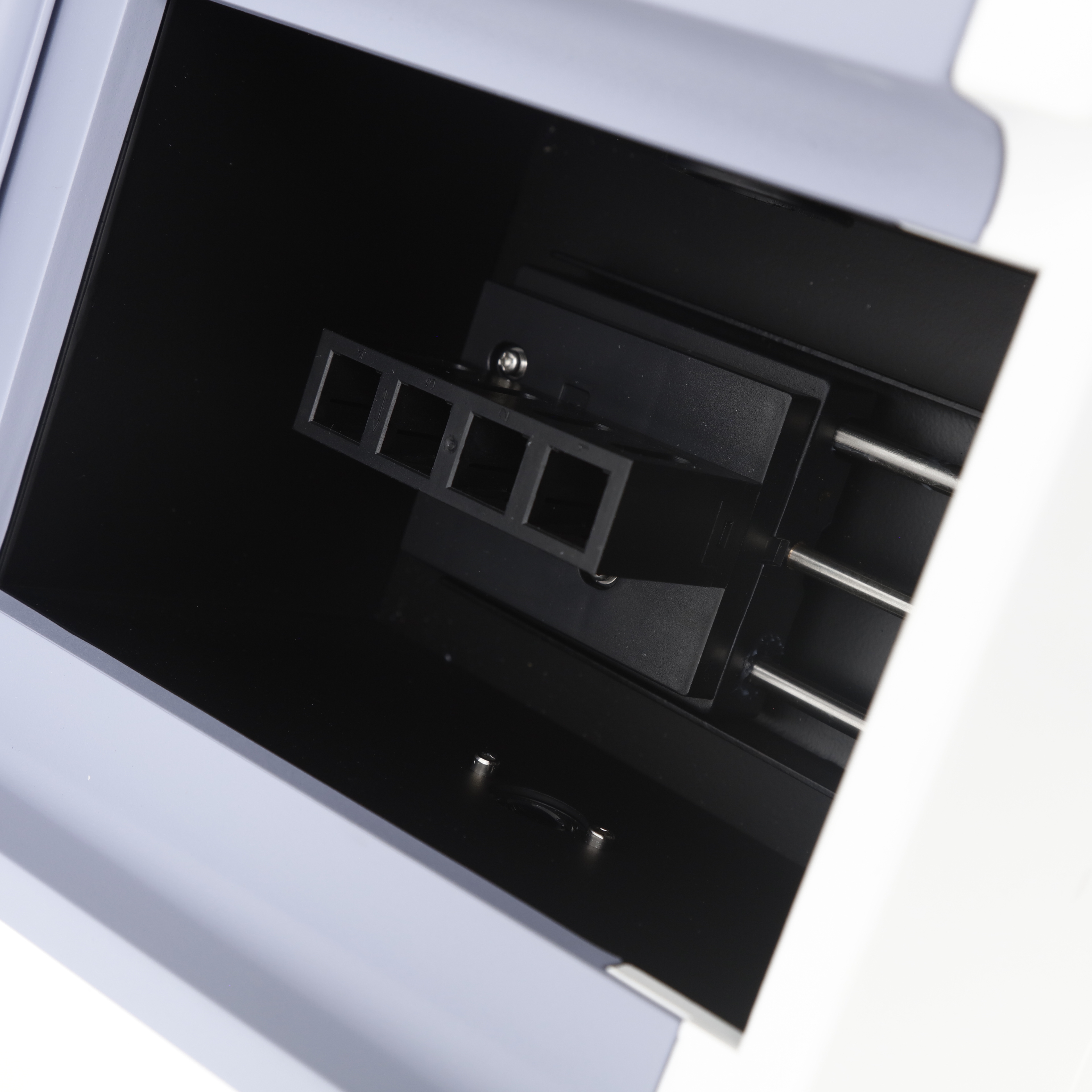 ESPECTROFOTOMETRO VISIBLE. ANCHO DE BANDA DE 2nm. ROCA